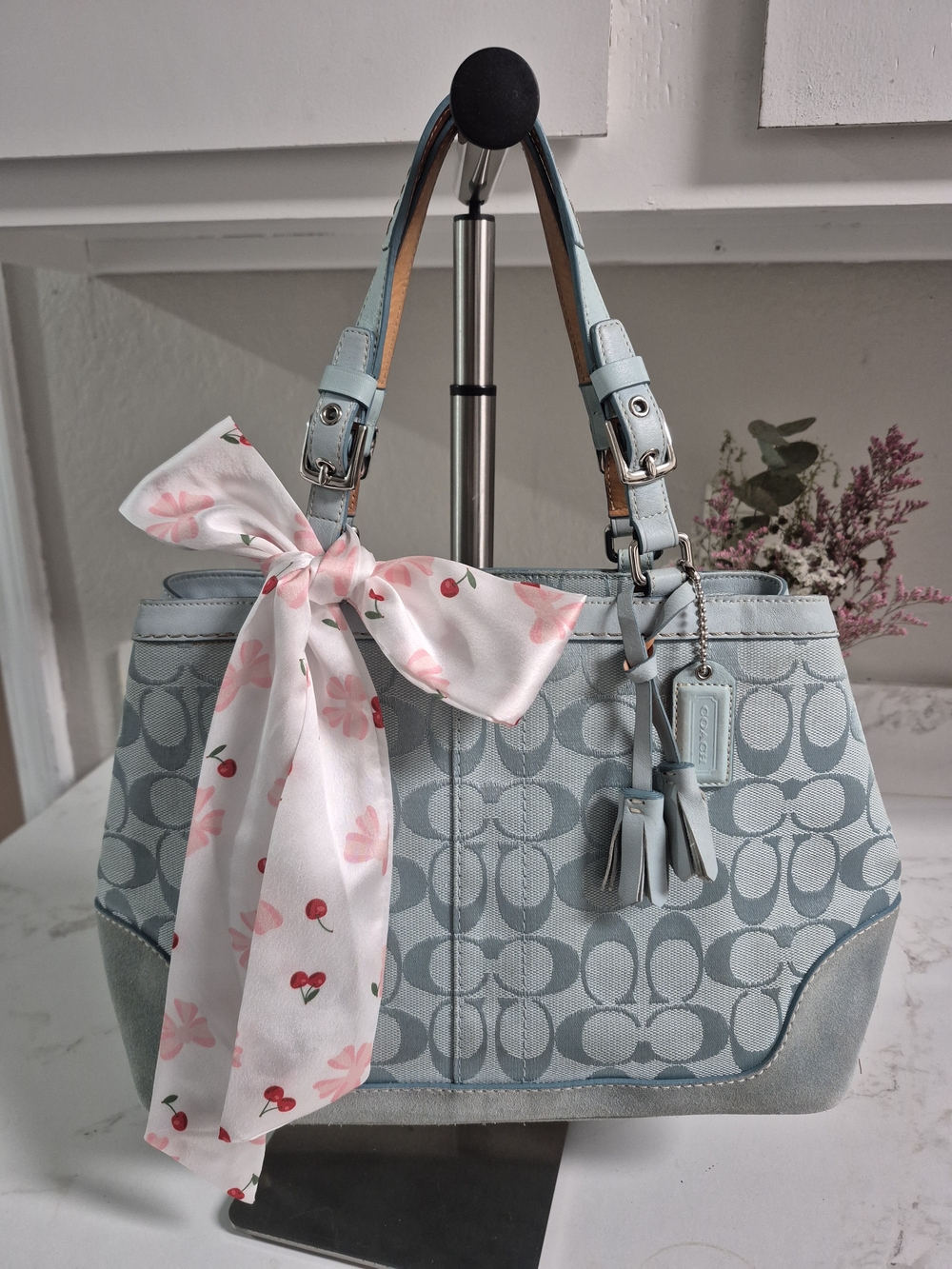 Vintage-y2k Coach Light Blue Hampton Signature Tote with Tassel Charm